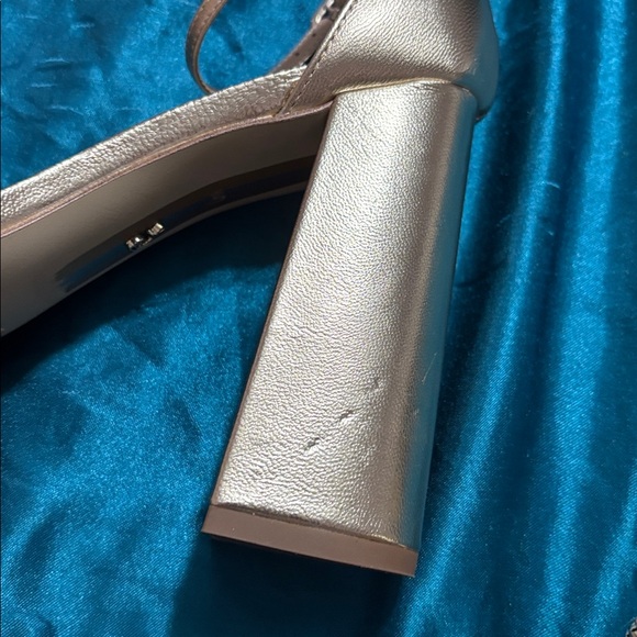 Sam Edelman Gold Platform Heels - Picture 9 of 9